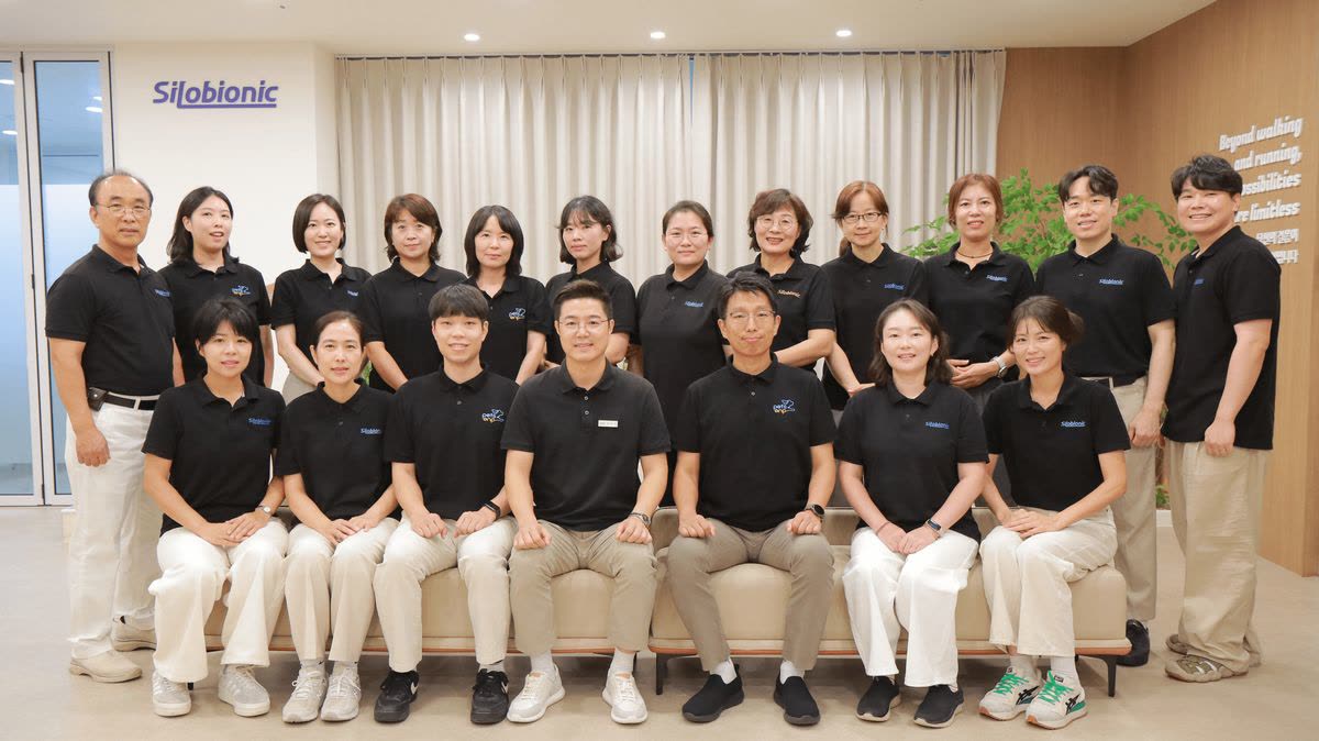상담부터 제작·A/S까지 함께하는 실로바이오닉 팀